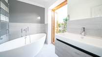 The light and airy main bedroom en suite...