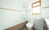 with a modern en suite Jack and Jill bathroom. - Thumbnail Image