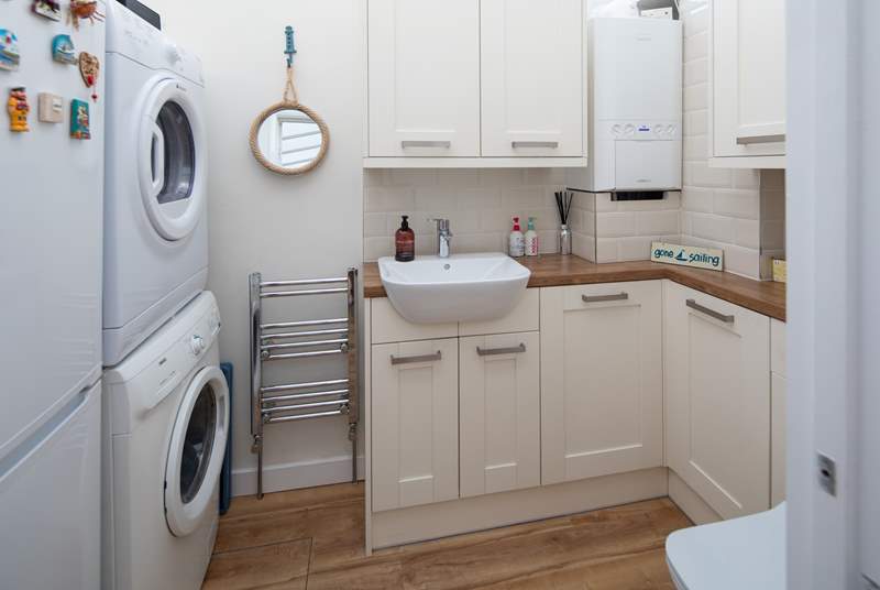The utility-room gives you extra space, helping you to really make yourself at home in this fabulous cottage.