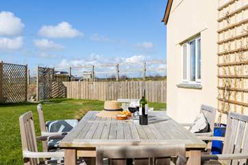 Enjoy long lunches in this peaceful location.
