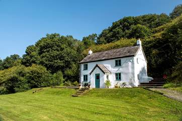 The utterly charming Hillside Cottage.