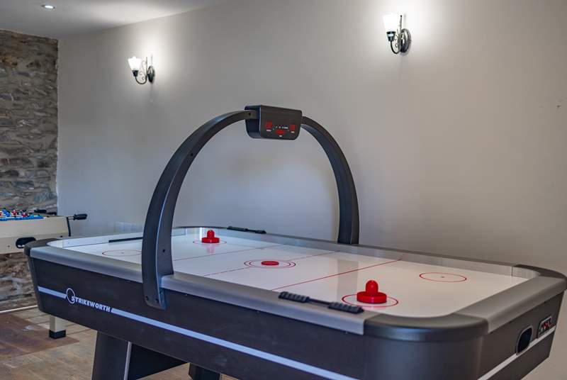 Air hockey, table tennis and a dart board are all available in the games-room.