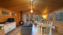 The open plan living space allows your day to flow with ease. 