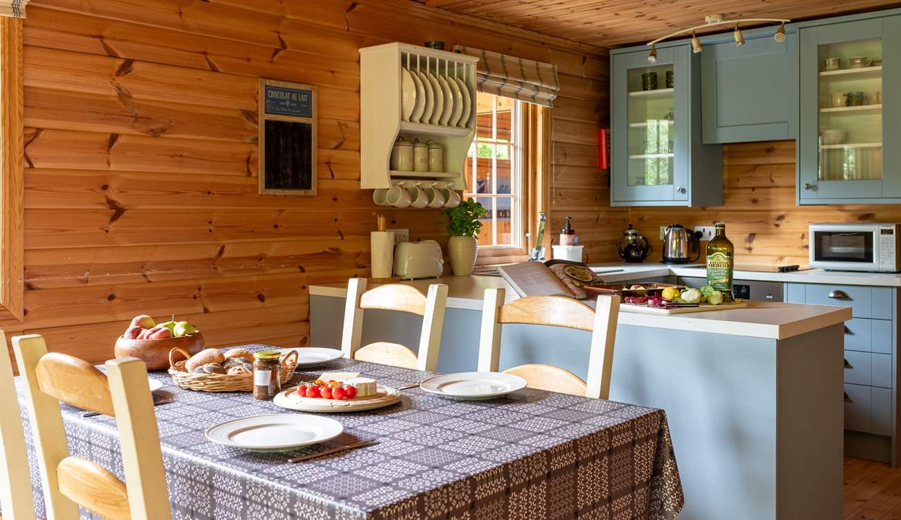 Take a seat at the dining table and enjoy sharing special stories from the day's adventures. 