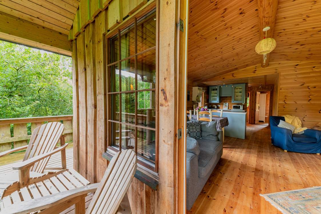 The open plan living space allows your day to flow with ease.