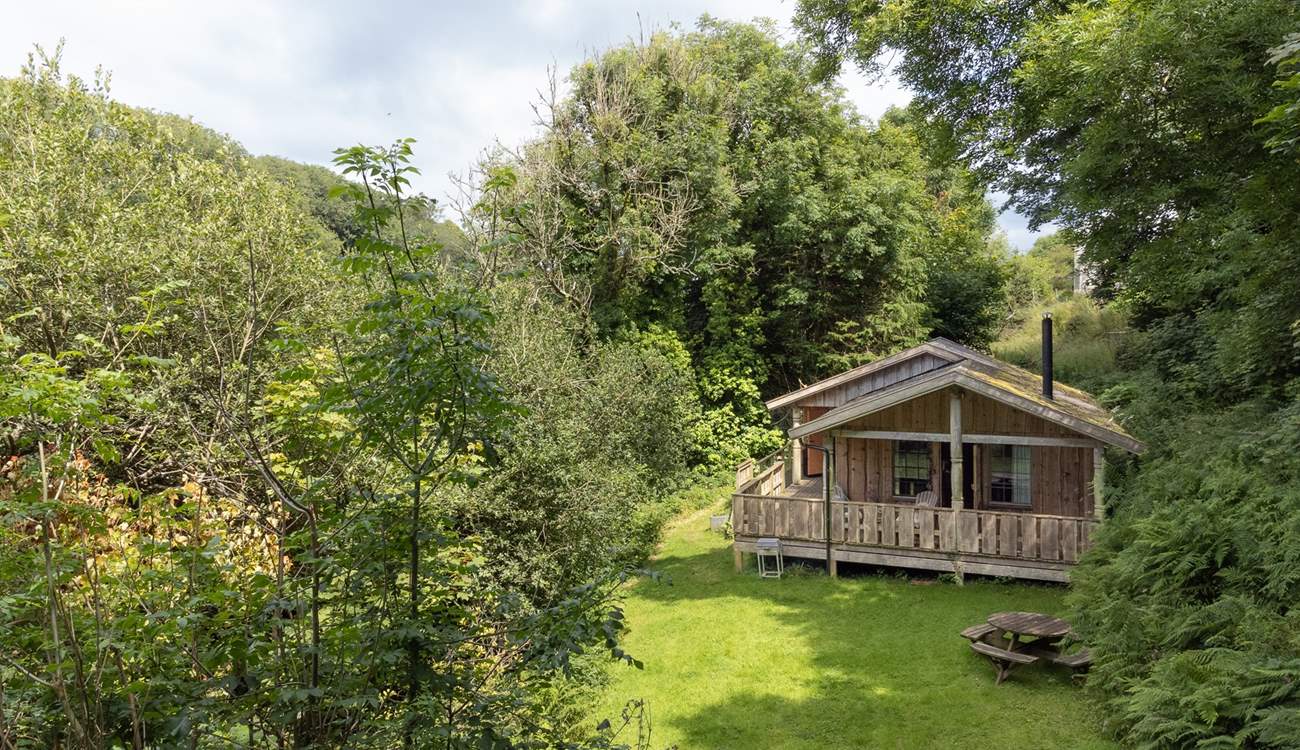 Nestled in ancient woodland this hidden haven offers the most restorative getaway.