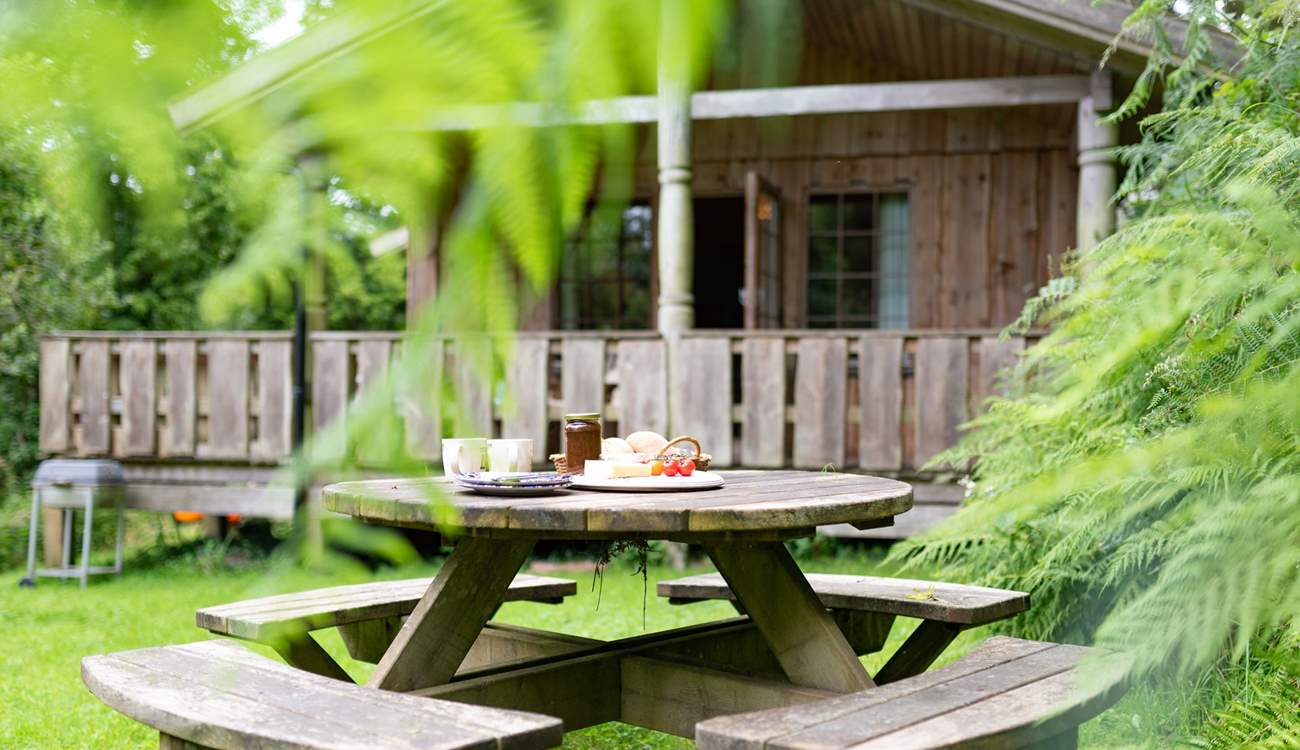 Or head outside and dine alfresco. 