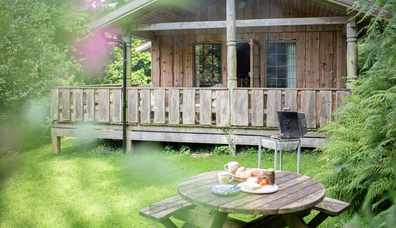 Or head outside and dine alfresco. 