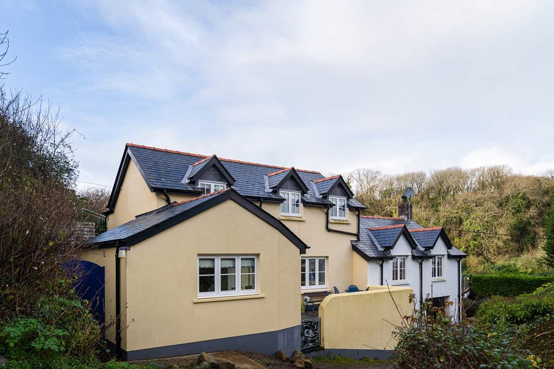 Cerigos, the perfect beach house.