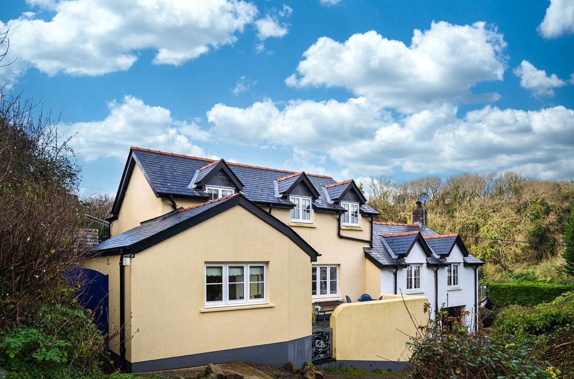 Cwm yr Eglwys Cottages 20 Self Catering Holiday Cottages Cwm yr Eglwys