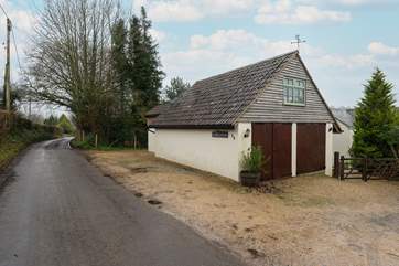 The Lodge is situated on a very quiet lane, only used by residents. Please park adjacent to the cottage, or just past it on the right-hand side.