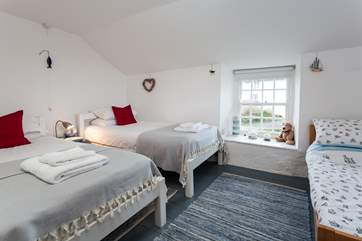 The pretty second bedroom.