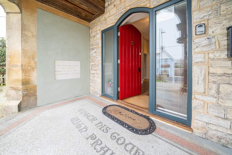 Welcome to the stunning 1 Church House, the private grand entrance. 