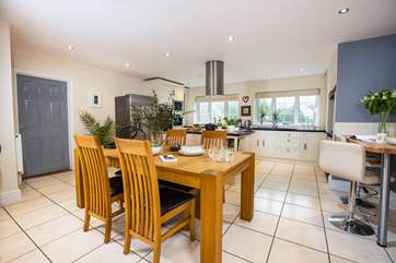 The kitchen/diner offers the perfect spot to start and finish the day together whilst cooking up a feast.