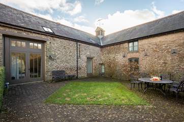 Even on a crisp December day, The Granary offers a very inviting outside space. Fully enclosed, so please feel free to fling the patio doors open and let the dogs and children run safely.