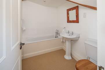 En suite to bedroom 3.
