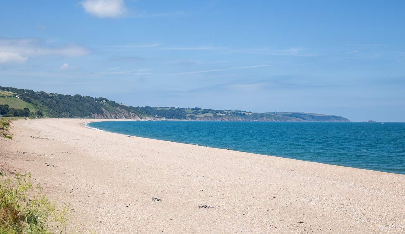 Slapton Sands offers such a fabulous expanse of beach and sea. Great for those walks along the shore.