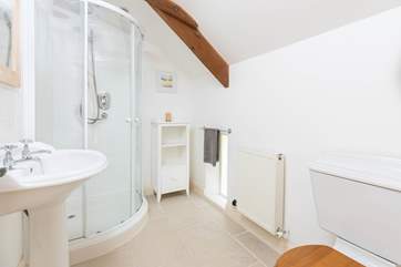 En-suite shower room for bedroom 2.