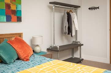 Plenty of space to store your bits and bobs.