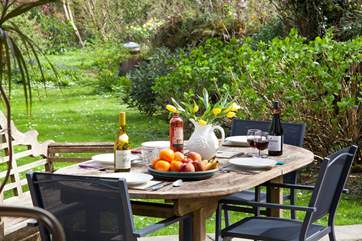 One of several al fresco eating areas.