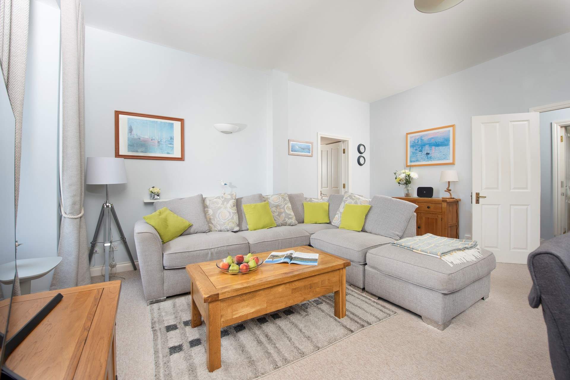 There is oceans of room on the corner sofa to relax. 