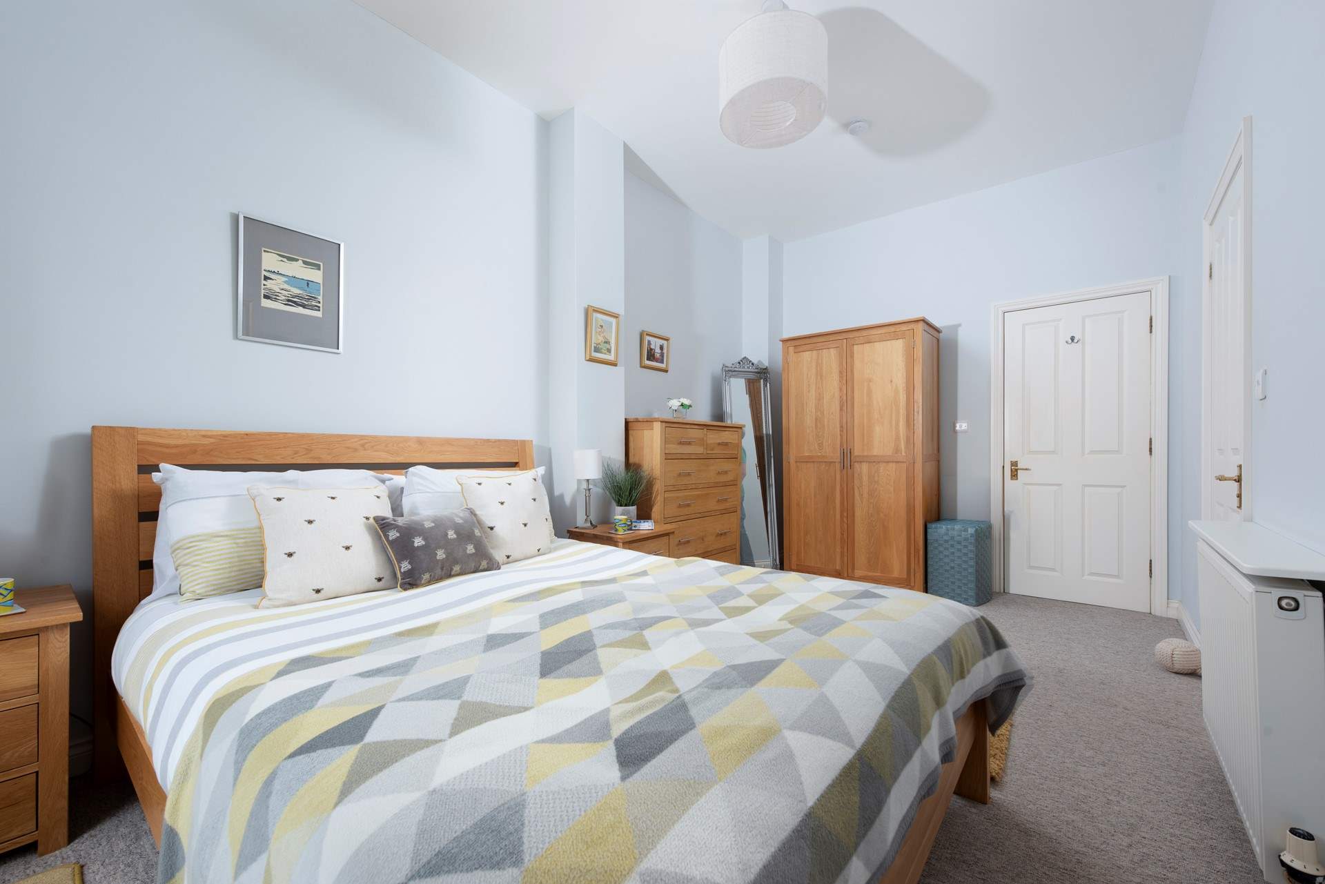 Such a light and airy bedroom. 