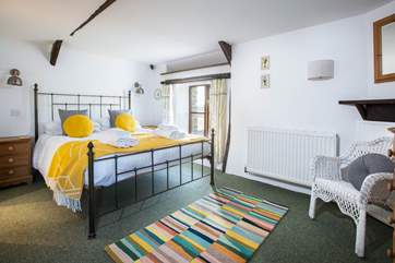 Bedroom 1 with comfy king-size bed.