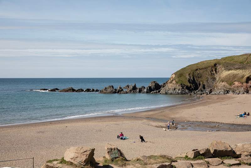 The beautiful Challaborough beach is right on your doorstep.