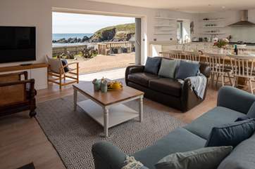You can enjoy the glorious views and seaside feel from the comfort of the comfy living-room.