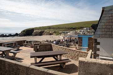 The pub is just across the way. Perfect for a few drinks and then stumble home.