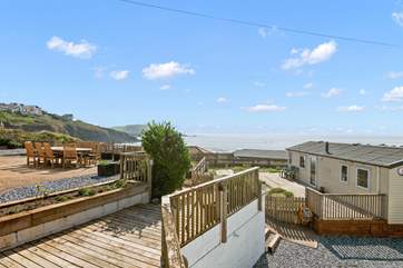 The main house and beach hut are located a nice distance away, giving that sense of being together, yet offering privacy when required.