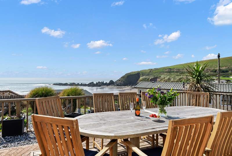 What a great spot for taking in the fresh sea air and fabulous coastal views.
