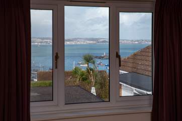 Stunning views from the sitting-room. You are so close to the sea you can almost touch it.