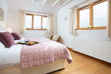 This dual-aspect bedroom gives you plenty of choice when it comes to a view.