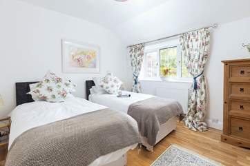 The gorgeous roses room (Bedroom 4) has twin beds which can become a king size bed.