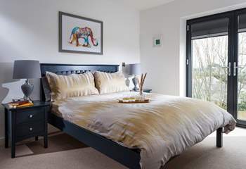 Such a light and tranquil space. 