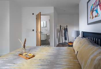 The main bedroom with fabulous en suite oozes luxury.