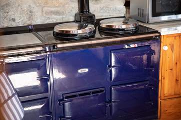 This beautiful Aga gives out some glorious heat. To ensure you don't melt in the summer months, the Aga operates in the cooler months, October through to April.