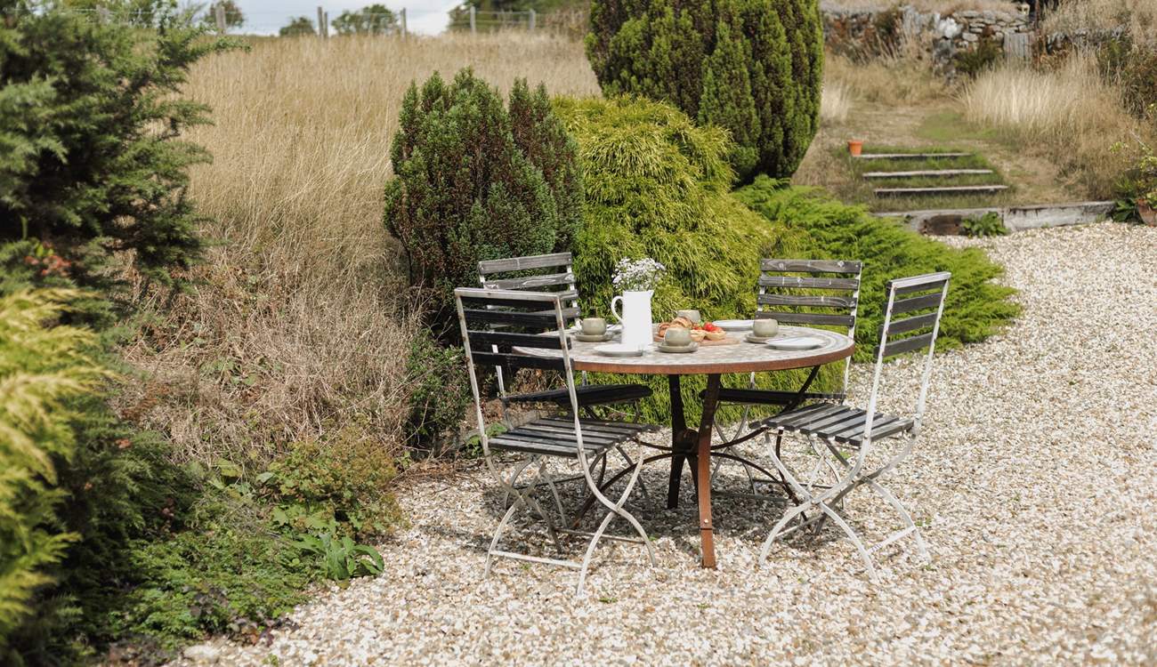 A great spot to enjoy a touch of al fresco dining whilst enjoying the most magical views.