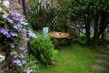Such a sweet spot to enjoy the peaceful and tranquil ambiance of this beautiful location.
