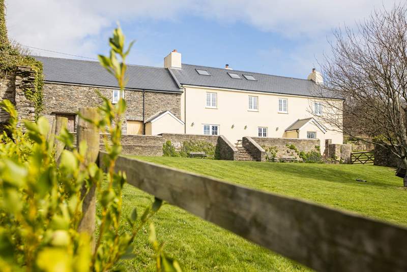 Lower Farm, Holiday Cottage in Kingsbridge Devon
