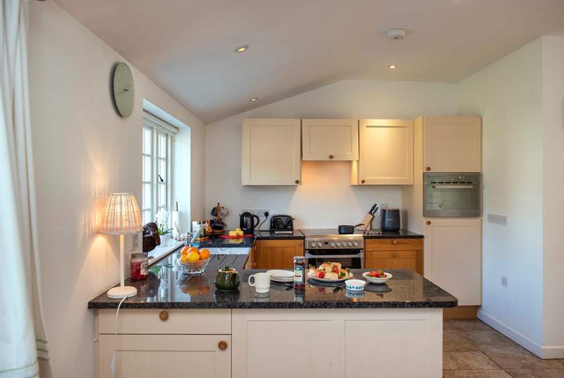 For a cottage kitchen it's very well-equipped and has everything you need for cooking up your holiday feasts.