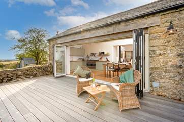 Take a pew out on the decking.