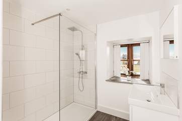 The family shower-room located on the ground floor.