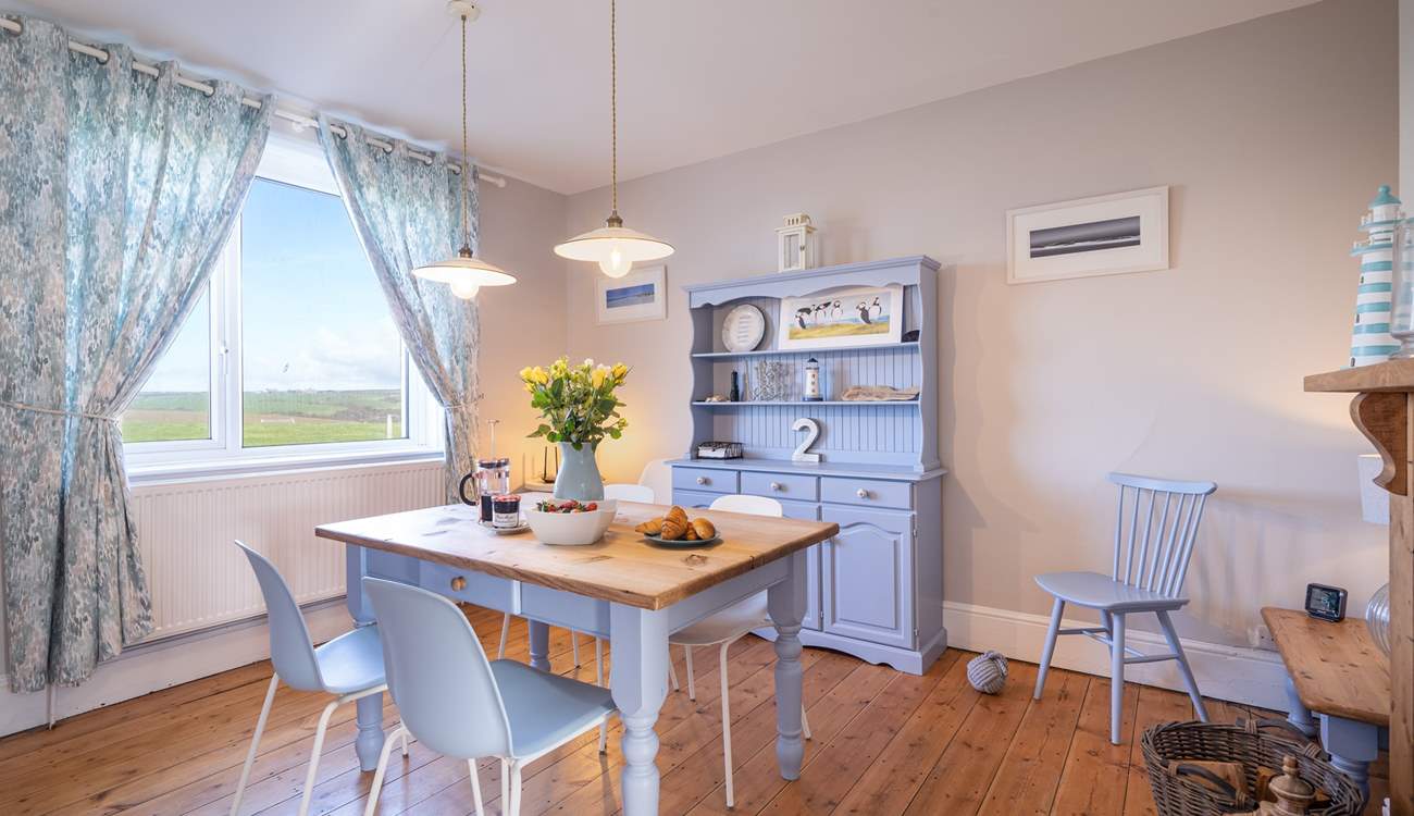 A beautifully renovated traditional cottage effortlessly blended with every contemporary comfort for a truly enjoyable stay.