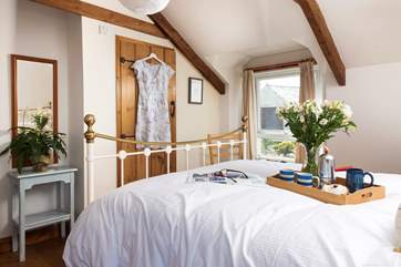 For the lucky guests in bedroom two there's an en suite shower-room.