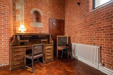 A quiet spot to write your postcards home!