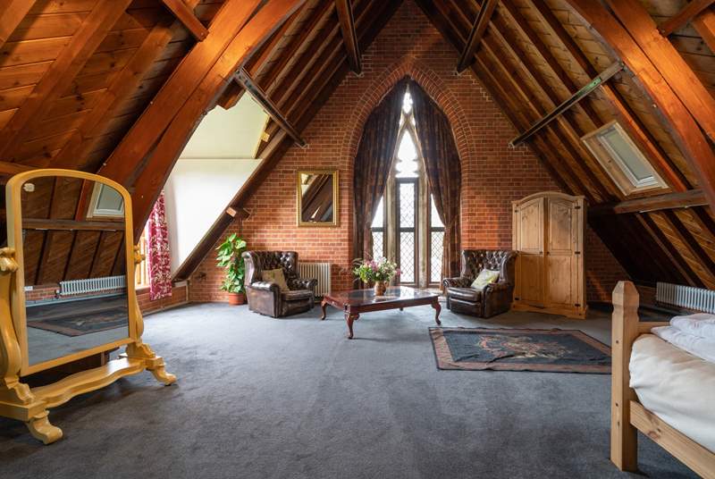 Charming exposed beams and plenty of space.
