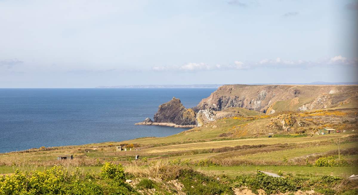 Wow, what a view right down to Kynance Cove. 