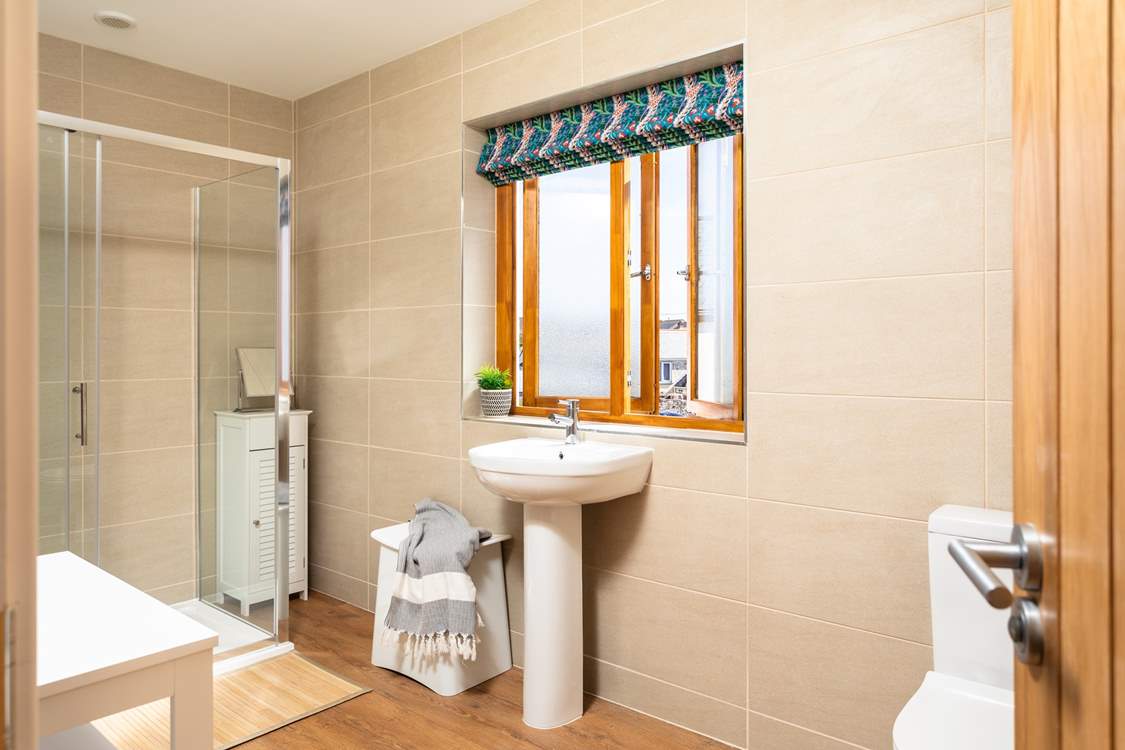 The en suite shower-room for the main bedroom.